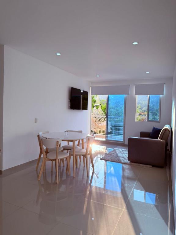 Apartamento con piscina y Aire Acondicionado en Anapoima centro - 5