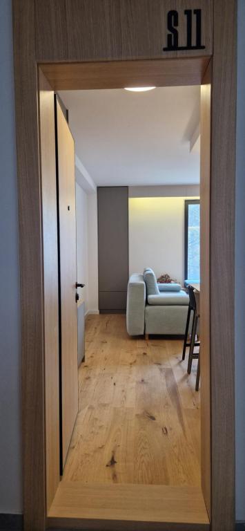 Eleven Twelve Residence - 5