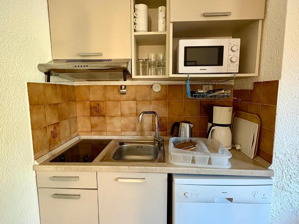 Appartement 8 pers, spacieux avec Wi-Fi à Roquebrune-Cap-Martin - FR-1-827-9 - 3