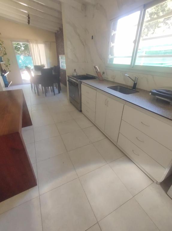 Alquilo casa Valeria del Mar hasta 8 personas - 3