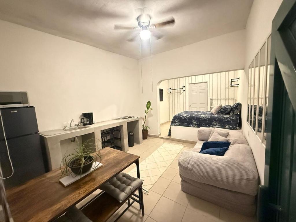 Departamento privado con entrada independiente - 1