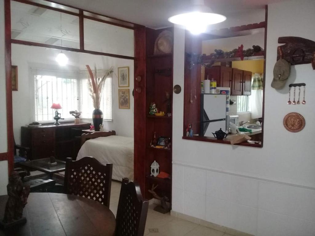 Casa con hermoso parque y pileta - 5