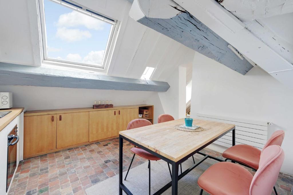 Bright 4P studio in the heart of Paris Marais Rivoli - 4