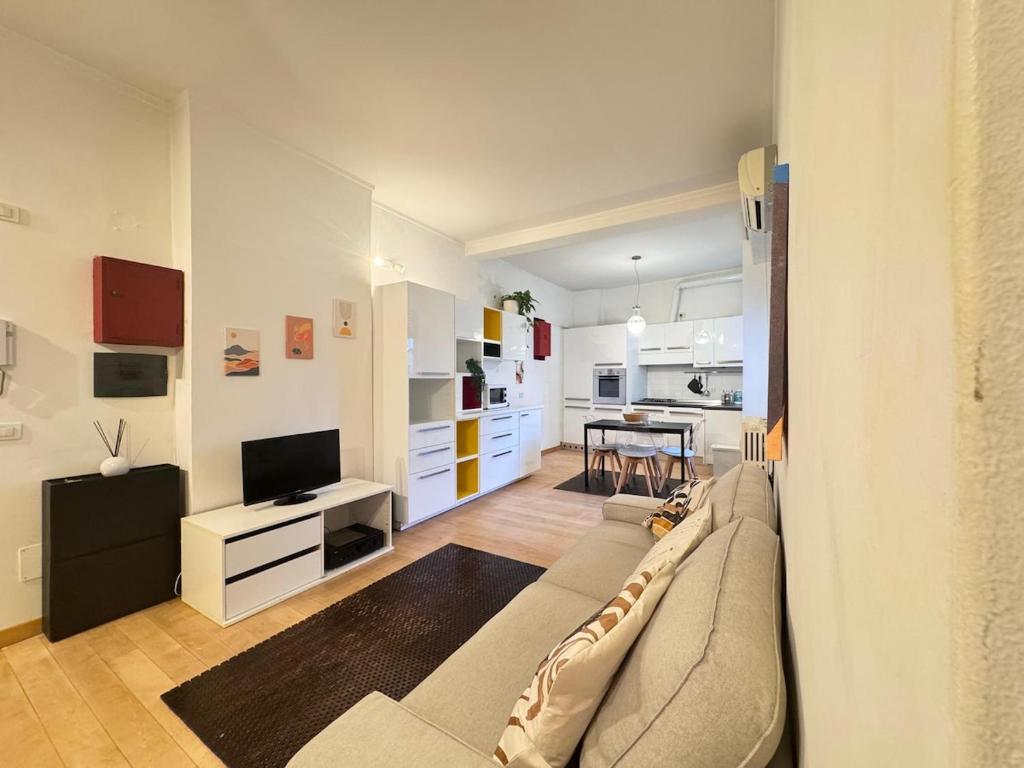 Wood Essence - Authentic Large Apt -City Center - 1