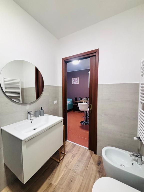 Vicenza Comfort Terrace and free parking - 4