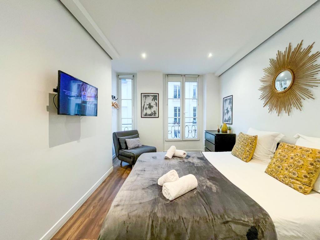 UrbanFlat 209 - Beautiful Studio in the center of Paris - 1