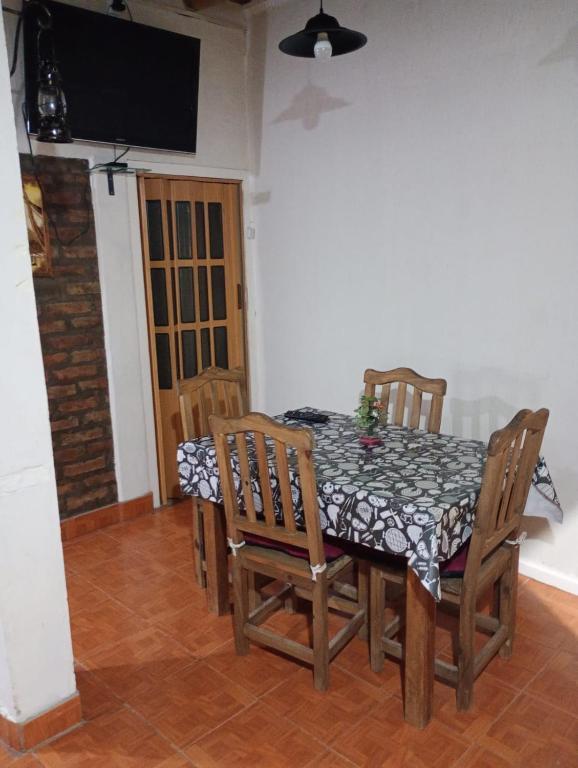 Casa Cómoda en Barreal - 1