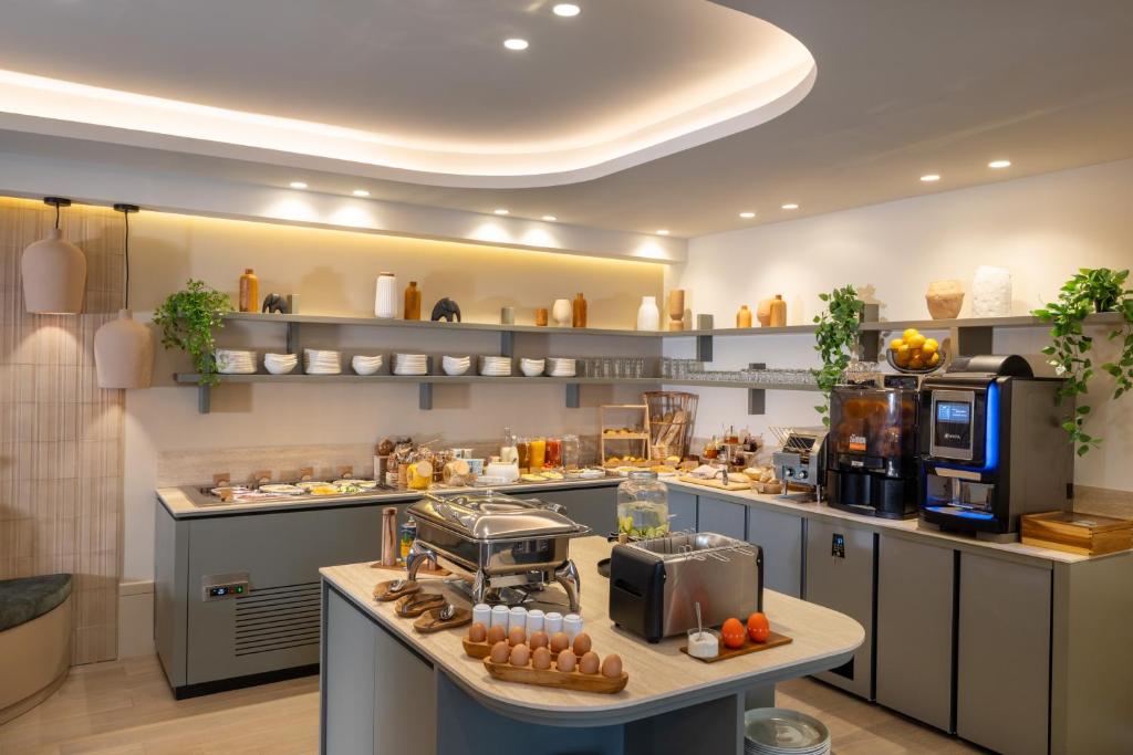 Food and beverages, Marengo Hotel Centre-Ville in Nice