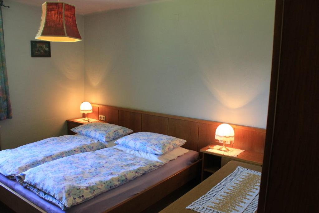 One-Bedroom Apartment with Balcony, Haus Sigrid in Bad Kleinkirchheim