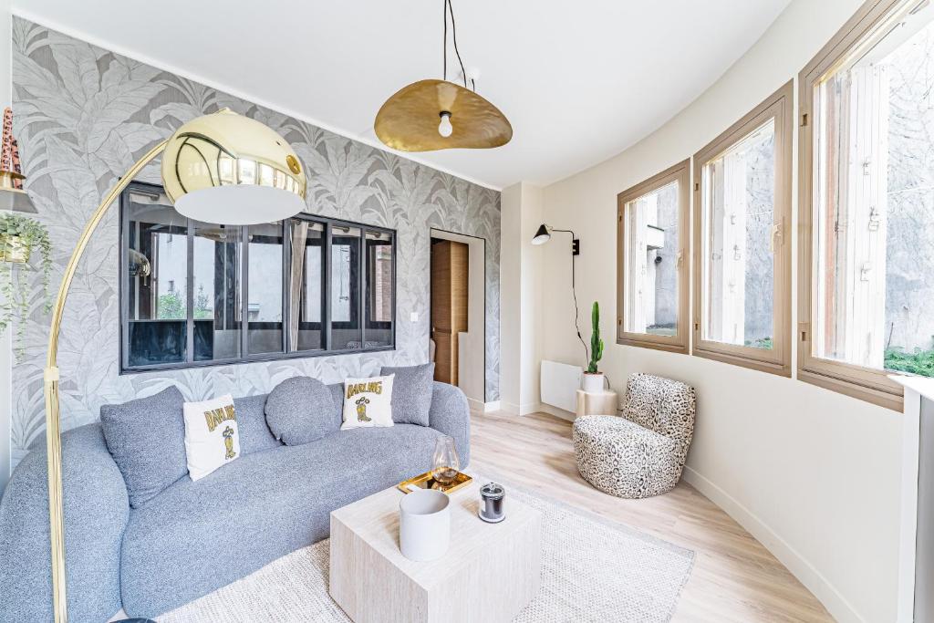 Modern Family Suite with 3 bedrooms and 2 bathrooms for 6 people - 4