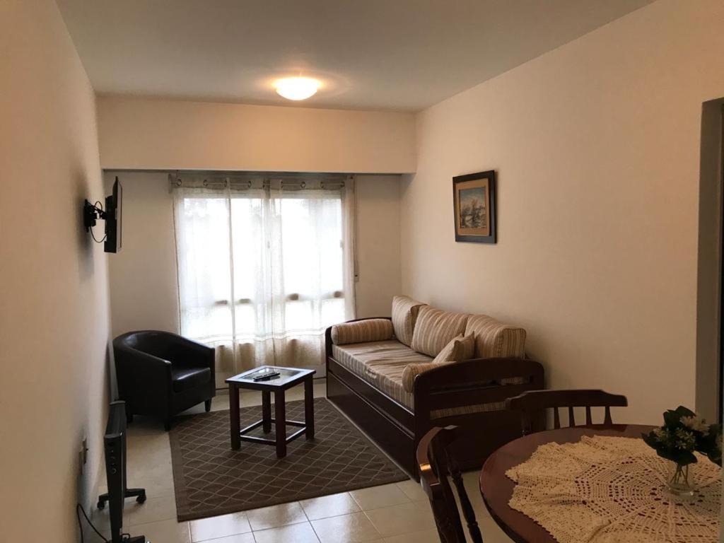 Apartamento de un dormitorio en Carmelo - 1