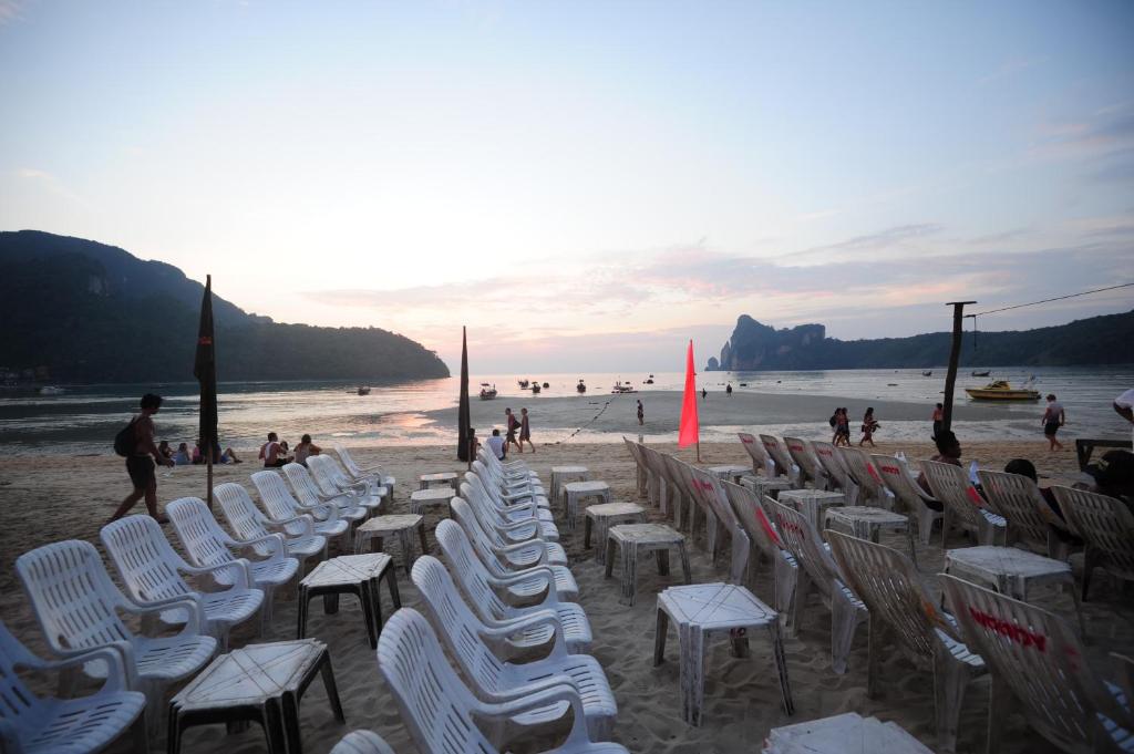 Strand