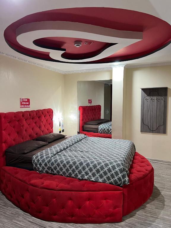 Hostal Los Alpes Chimbacalle - 1