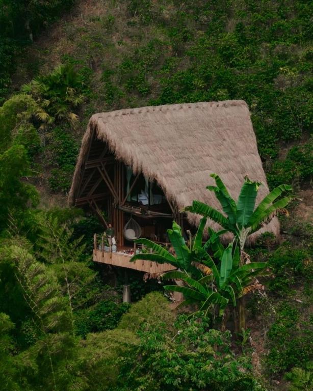 ATTRAVERSIAMO BAMBOO HOUSE - 1