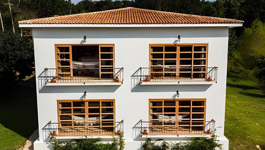 El Solaz Suites By Honnor Living - 2