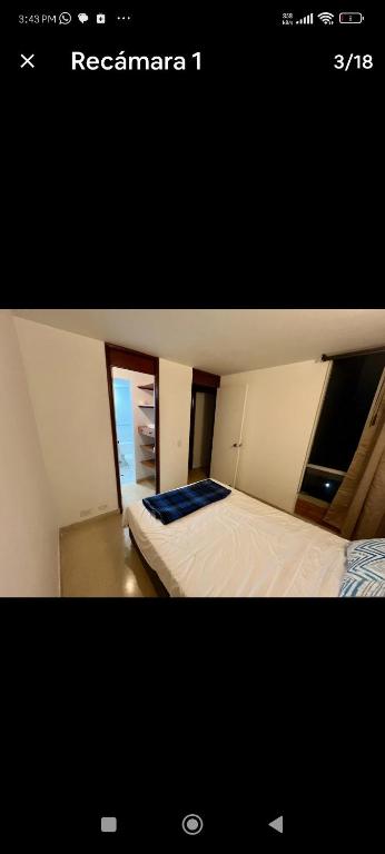 Apartamento en excelente ubicación en el Poblado para renta con estadía mínima de 1 mes - 2