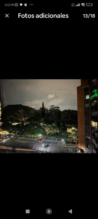 Apartamento en excelente ubicación en el Poblado para renta con estadía mínima de 1 mes - 1