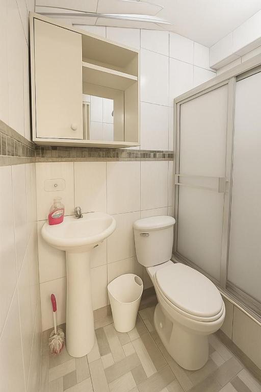 Habitación en Miraflores completa - 2