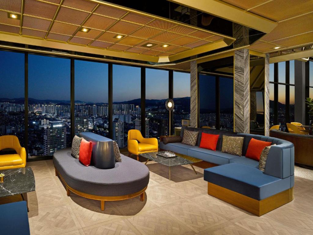Bar/lounge, Sofitel Ambassador Seoul Hotel & Serviced Residences in Seoul