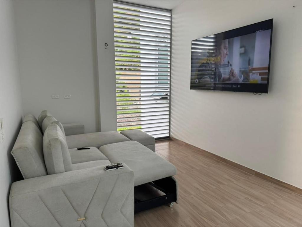 Country house located in Anapoima-Apulo cundinamarca - 1