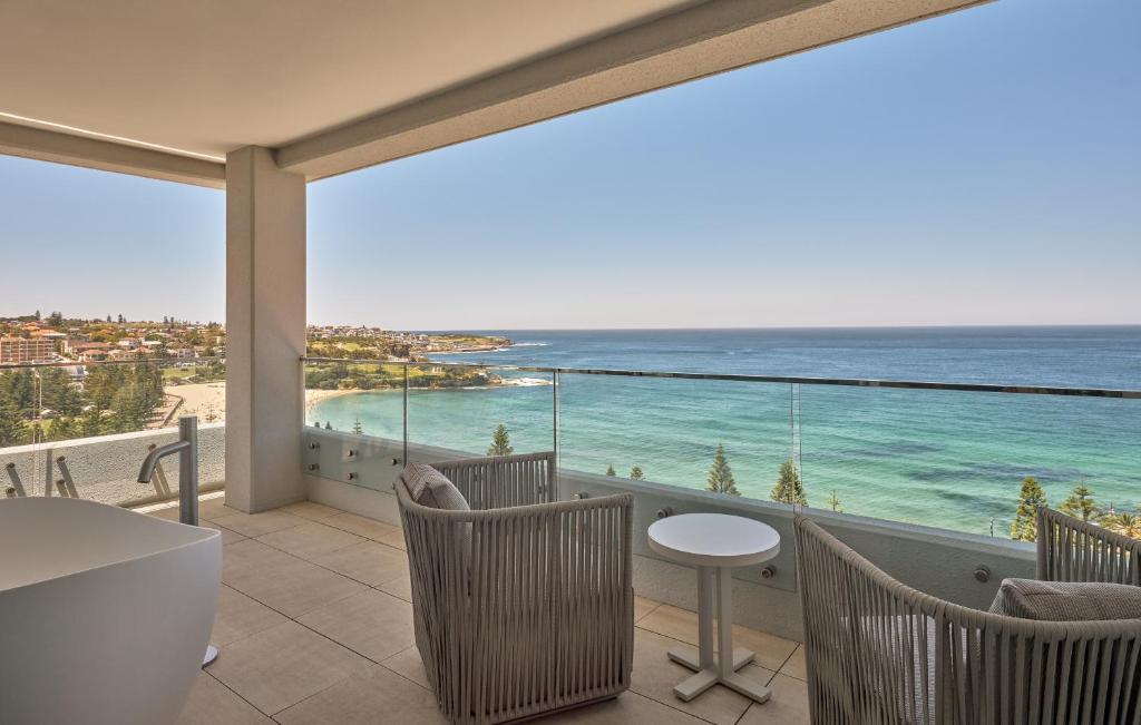インターコンチネンタル シドニー クージー ビーチ (InterContinental Sydney Coogee Beach) バルコニー/テラス