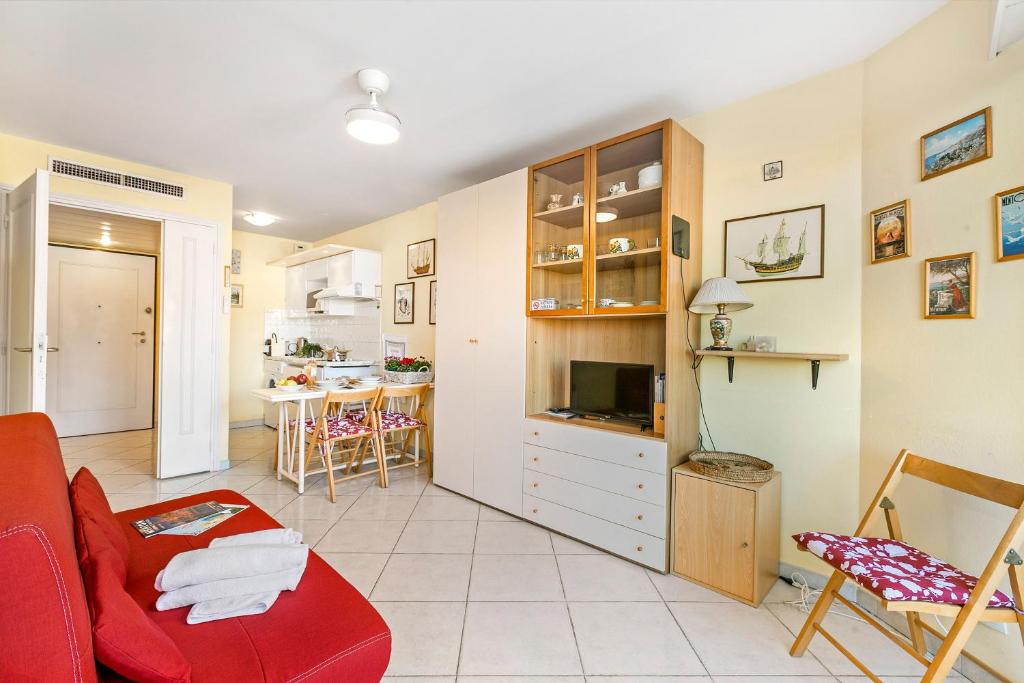 Open View In Center Menton - Happy Rentals - 2