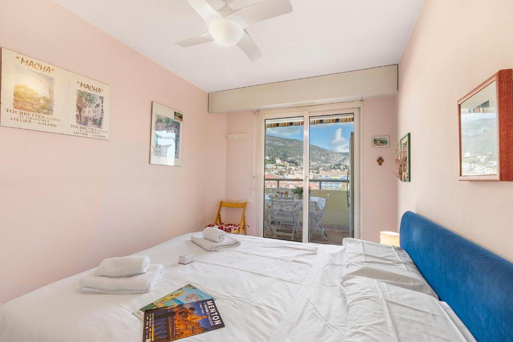 Open View In Center Menton - Happy Rentals - 5