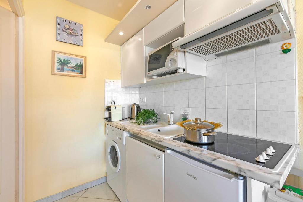 Open View In Center Menton - Happy Rentals - 4