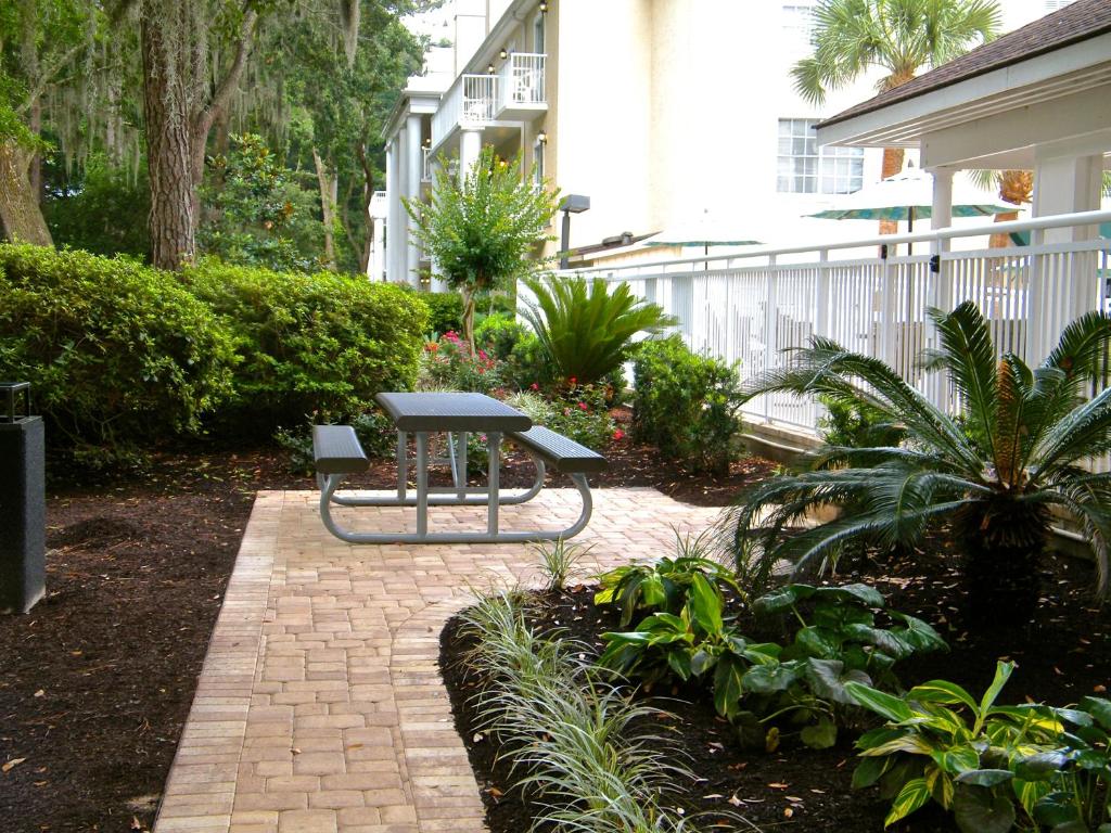 Facilities, Palmera Inn & Suites in Hilton Head Island (SC)