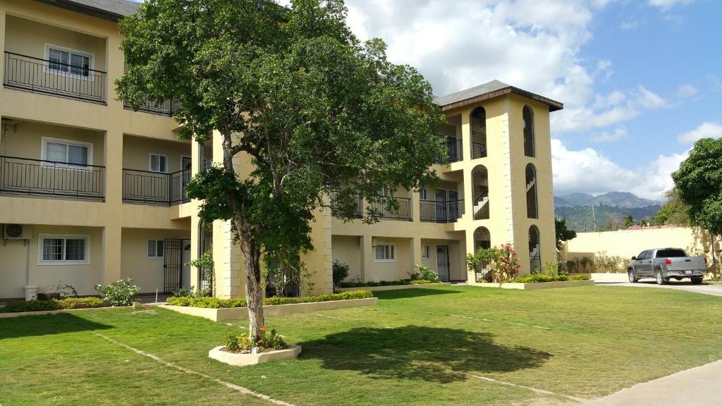 New Kingston Guest Apartments @ Donhead photo