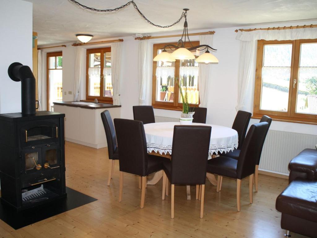 Apartment Ruhige Wohnung im Ortszentrum by Interhome - 4