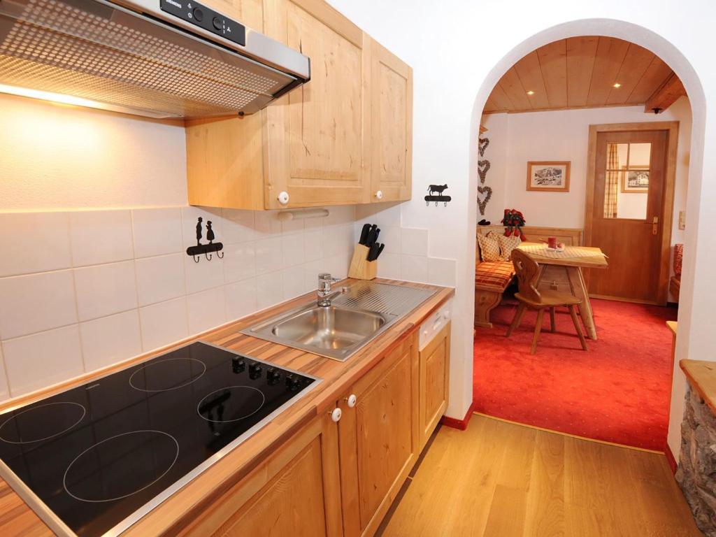 Apartment Ruhige Wohnung im Ortszentrum by Interhome - 3