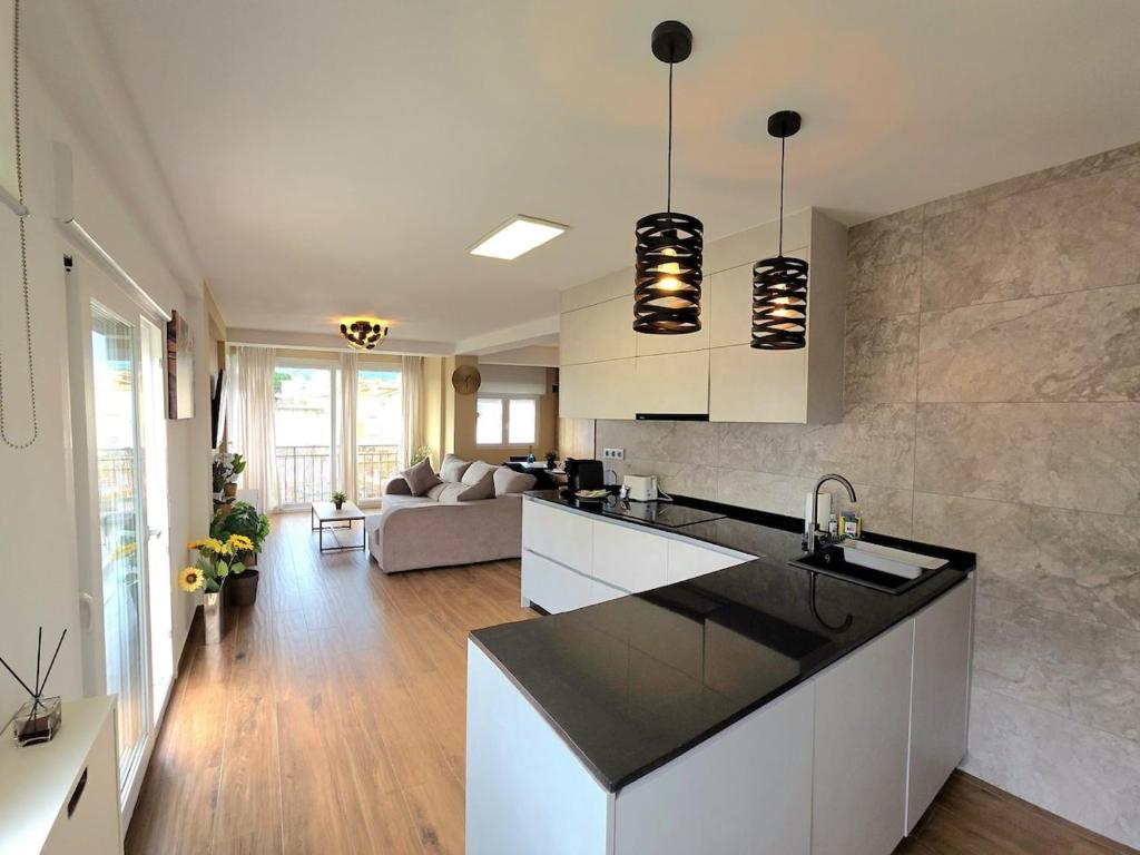 Infinity Torremolinos Spacious 2 Bedroom, 2 Bathroom Apartment by NAMASTE ELITE - 2