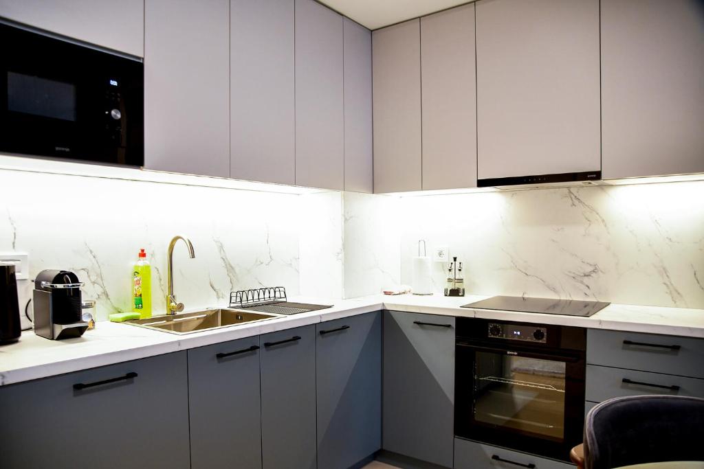 New Peaceful Gem 1BR Apartment at Belgrade Waterfront - 2