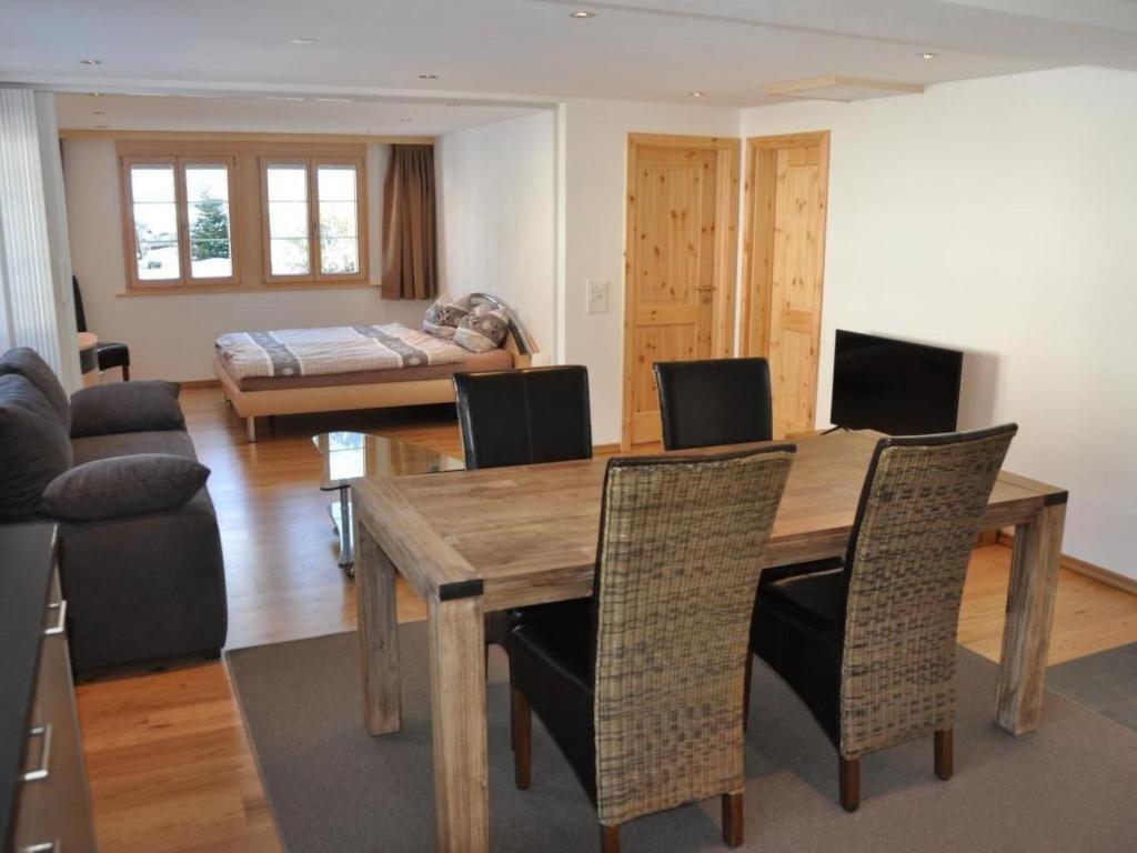Apartment im Chalet Adelheid by Interhome - 3