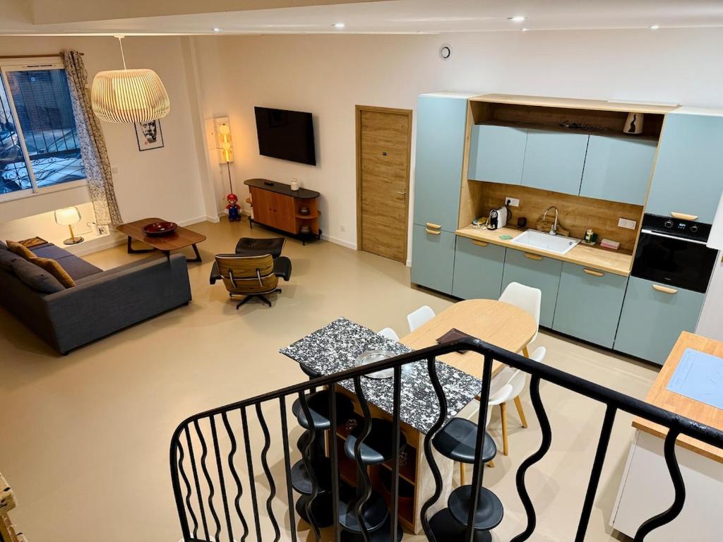 ''Jacky'' Maison de Ville avec Patio, Climatisée - 3