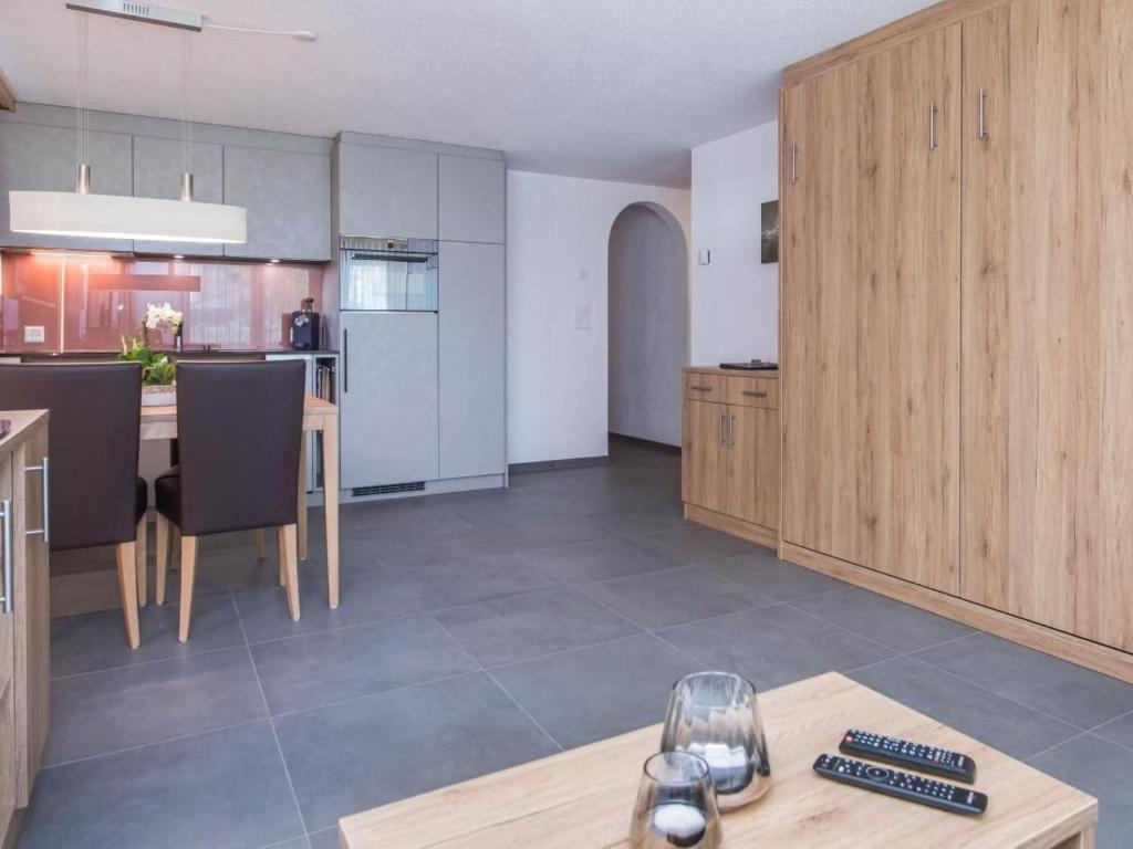Apartment Top Ferienwohnung Dom - SkiIn-SkiOut by Interhome - 3