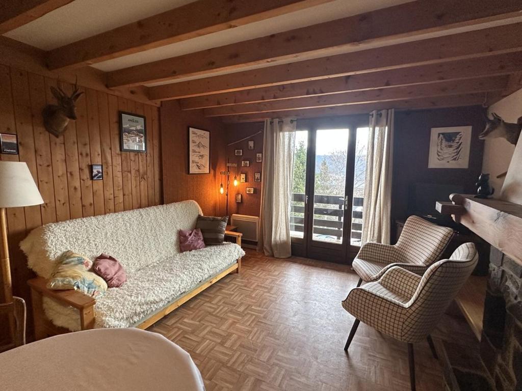 Chalet 3* 8 couchages, cheminée, parking, navette gratuite - FR-1-295-150 - 1
