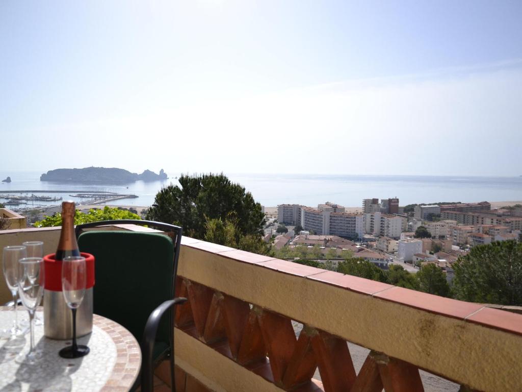 Encantadora Casa con Piscina y Vista al Mar en L'Estartit - ES-323-28 - 3