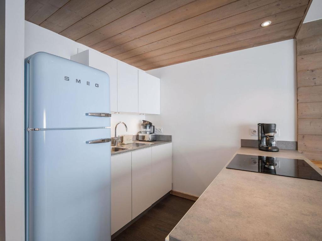 Appartement familial rénové proche des pistes avec WiFi à Courchevel - FR-1-568-60 - 3