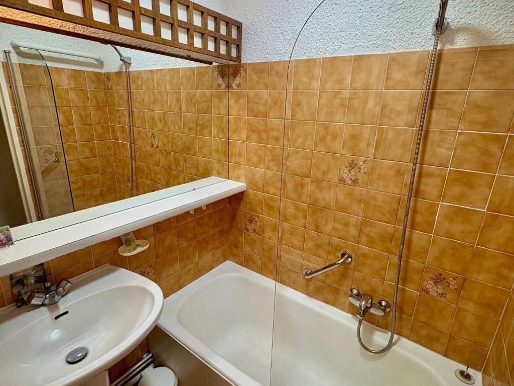Appartement 6 personnes, vue mer, Wi-Fi inclus - FR-1-827-36 - 3