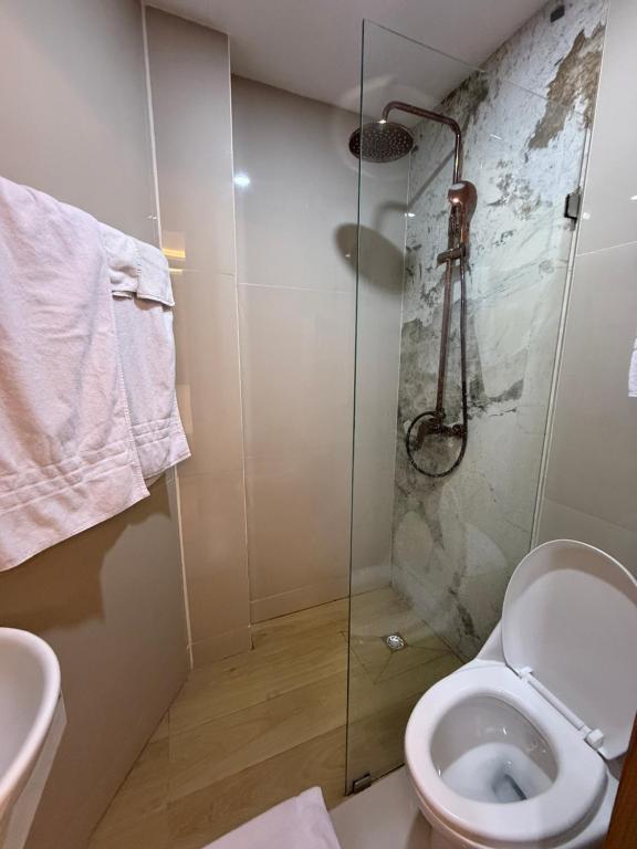 Luxury Suite Uno - 4