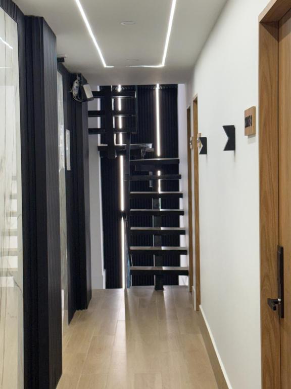 Luxury Suite Dos - 3