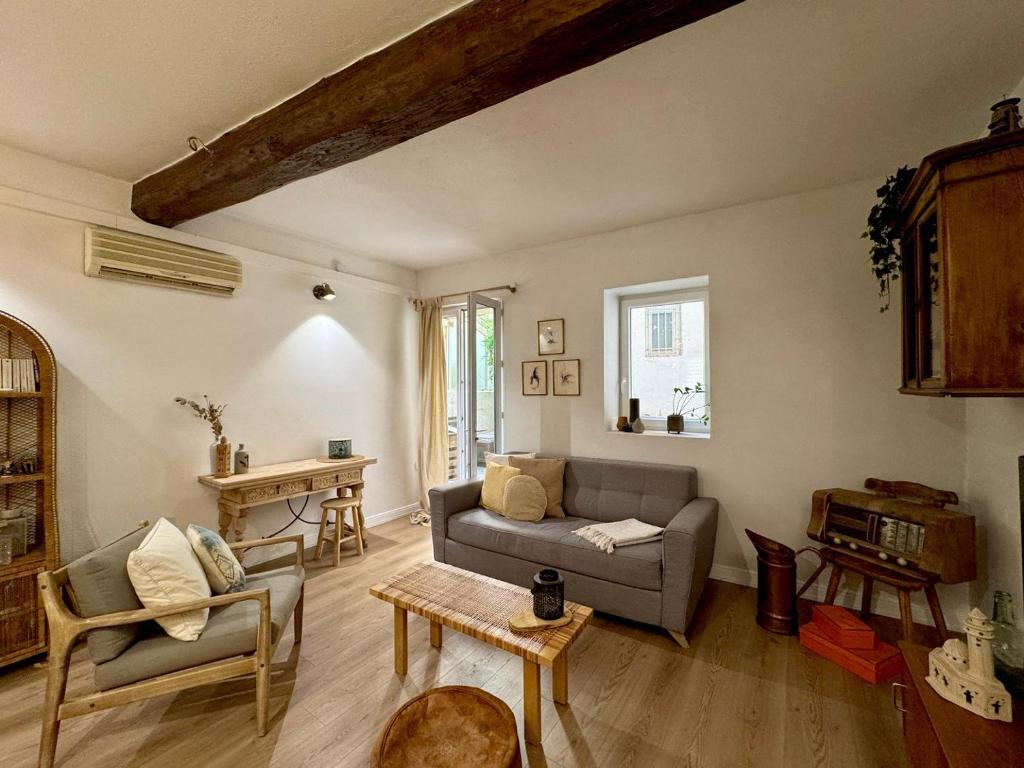 L’écusson voyageur, charme cosy en centre ville - 5
