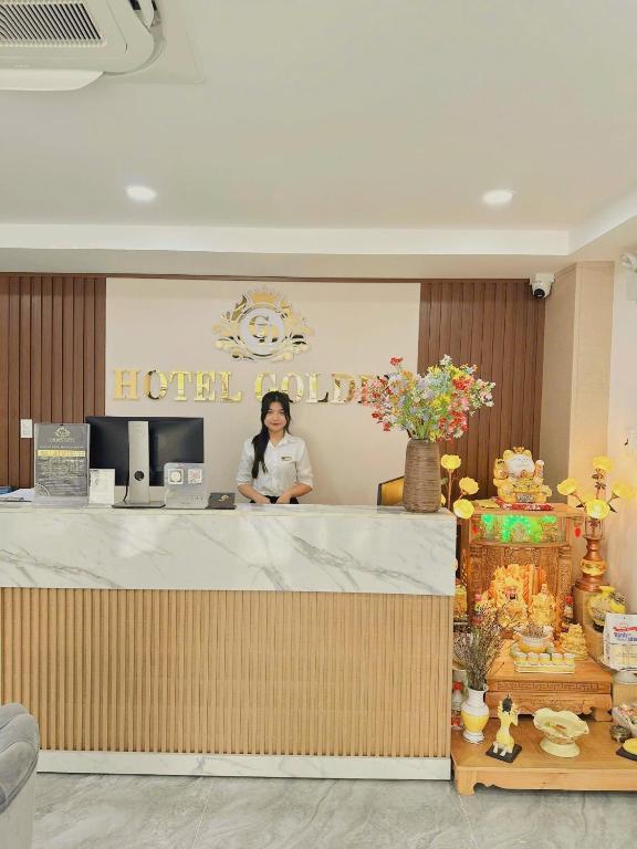 Golden Hotel