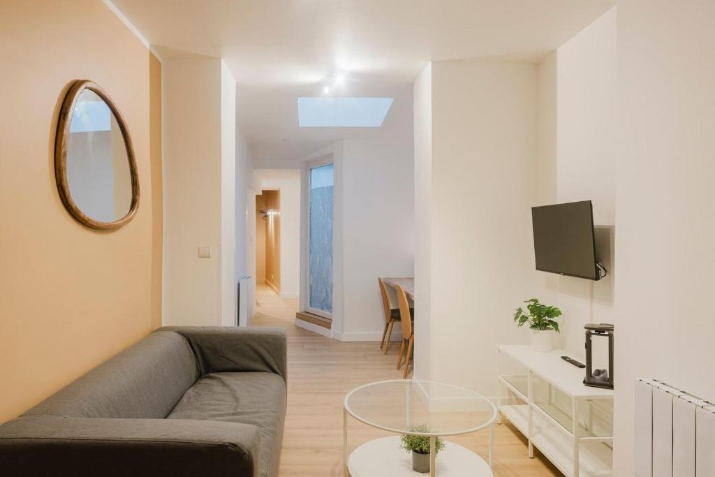 Lille Centre: 2bed 2bath apartment! - 2