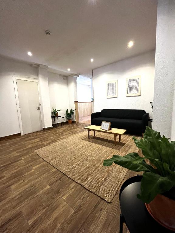 Hostal Blanc Lloret - 2