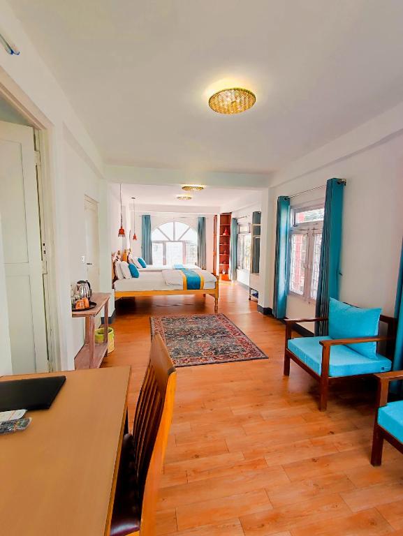 Omana Hotel 전경