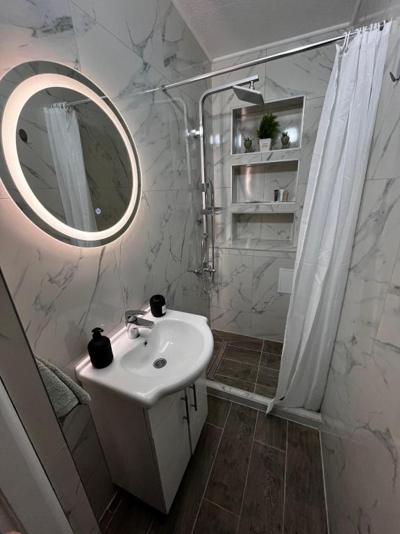 Old Town Bascarsija -Modern Apartment - 4