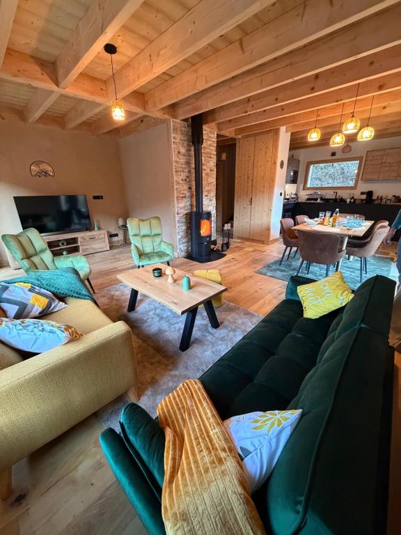 Chalet cosy avec vue montagne proche La Clusaz & Le Grand-Bornand - 3